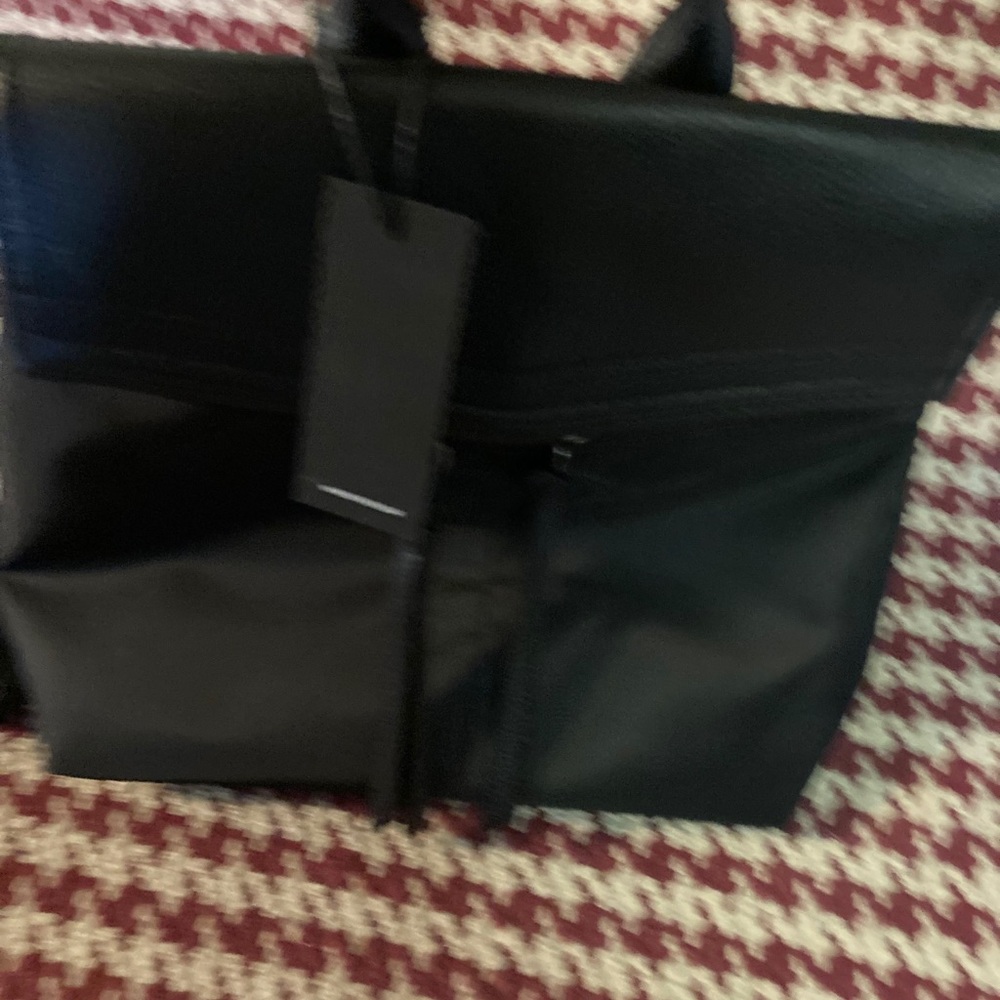 Backpack - Picture 4 of 5